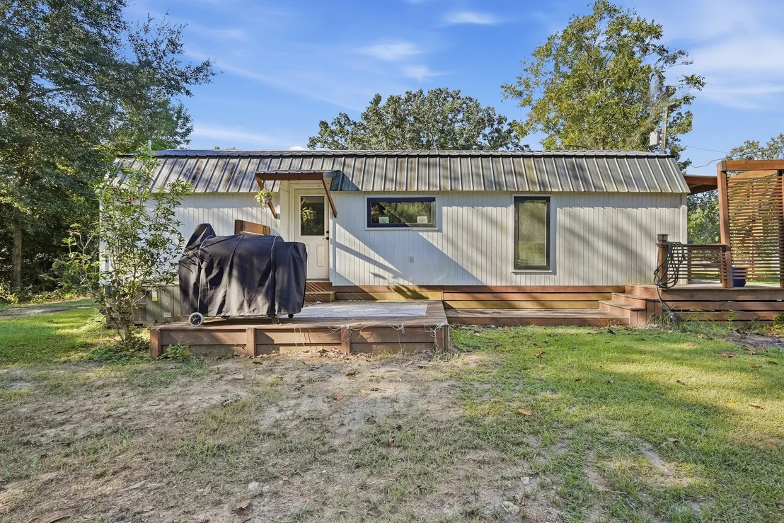 Photo of 348 Eucalyptus Avenue