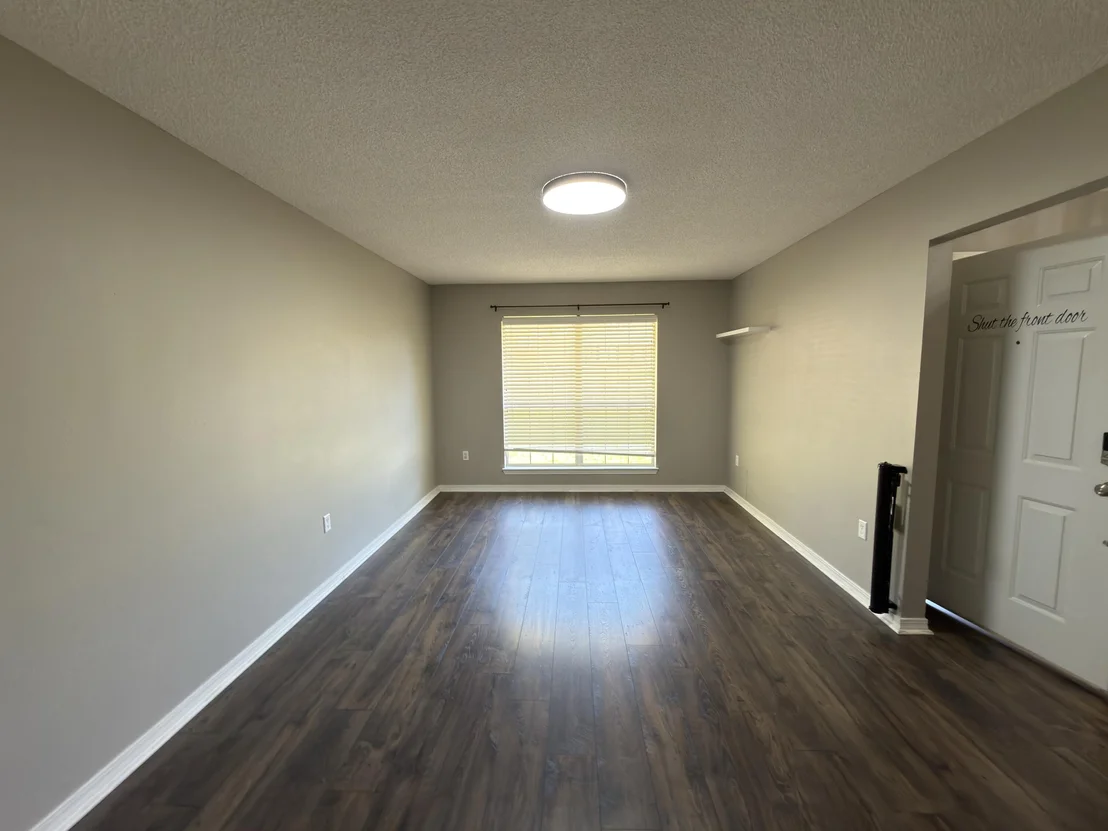 Photo of 2673 Paddock Circle