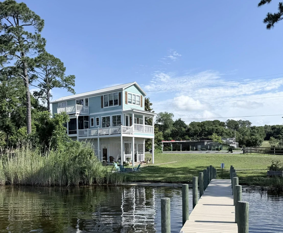 Photo of 197 Bayshore Drive