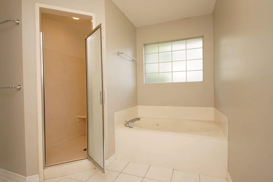 Photo of 1631 Parkside Circle