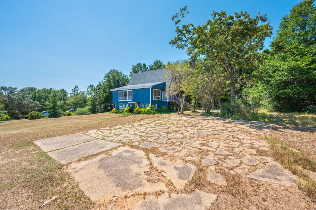 Photo of 4194 Log Lake Road
