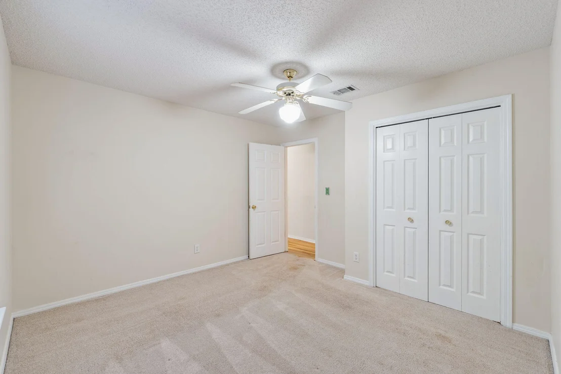 Photo of 4591 Scarlet Drive