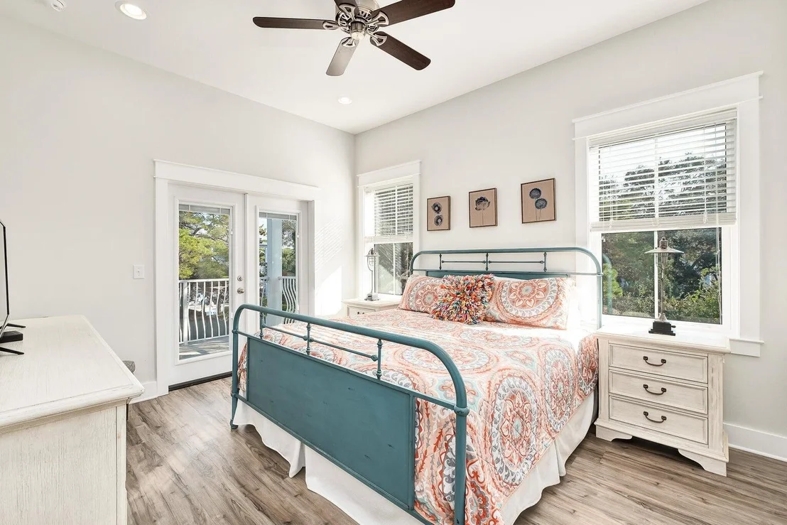 Photo of 99 Stingray Street