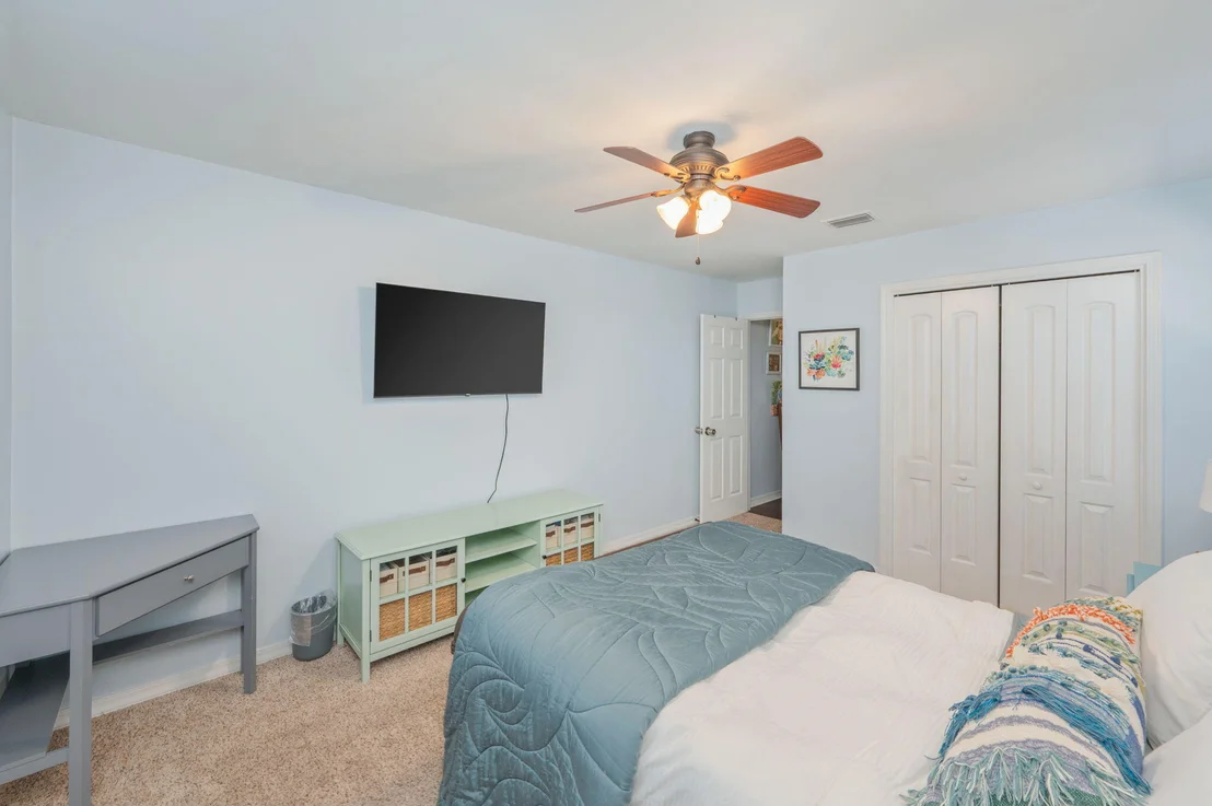 Photo of 1395 Windward Lane