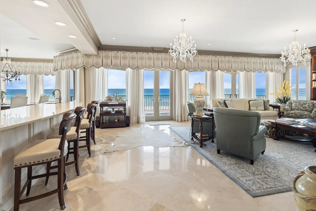 Photo of 4772 Ocean Boulevard