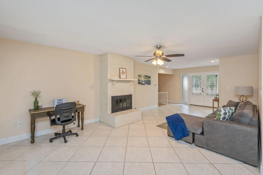 Photo of 2401 Roberts Drive