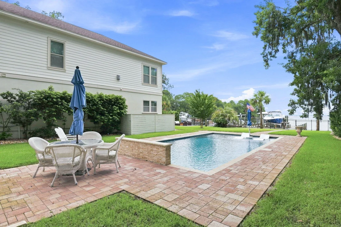 Photo of 123 Beacon Point Drive