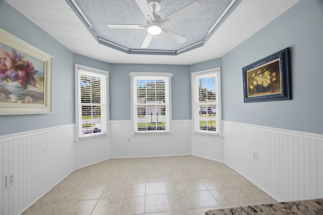 Photo of 220 W Walker Circle