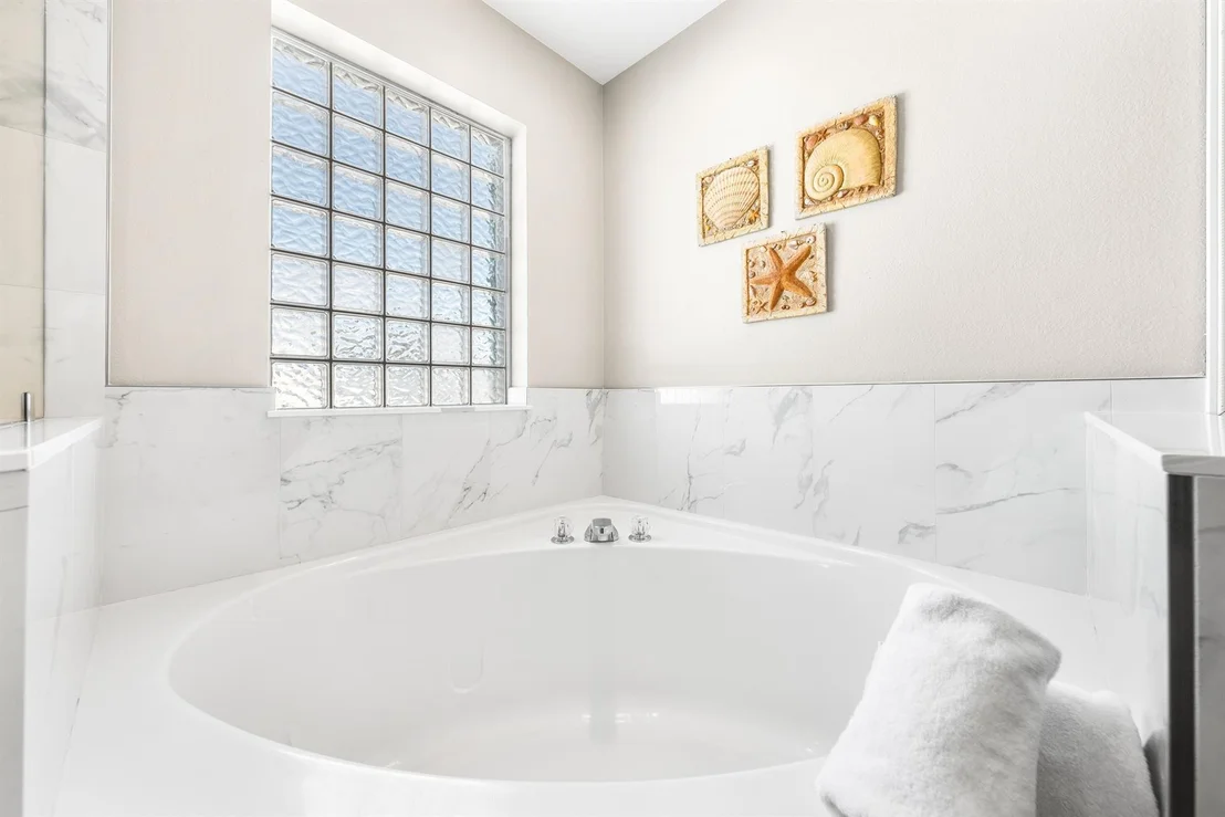 Photo of 4430 Ocean View Drive