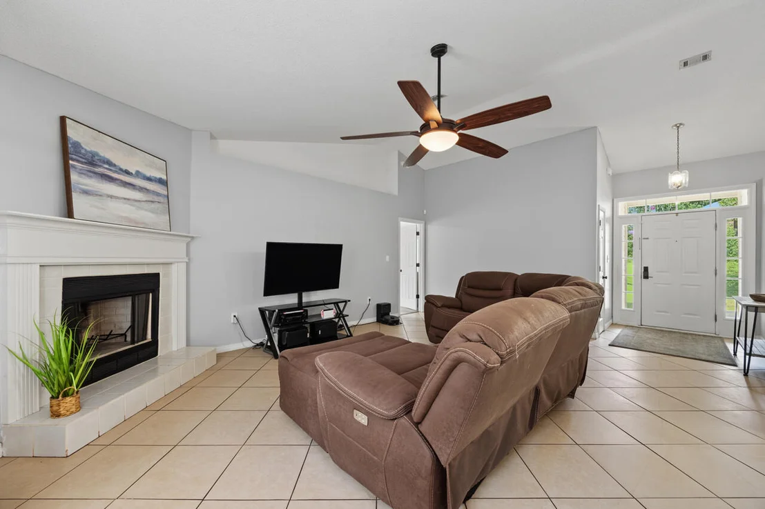 Photo of 5187 Whitehurst Lane