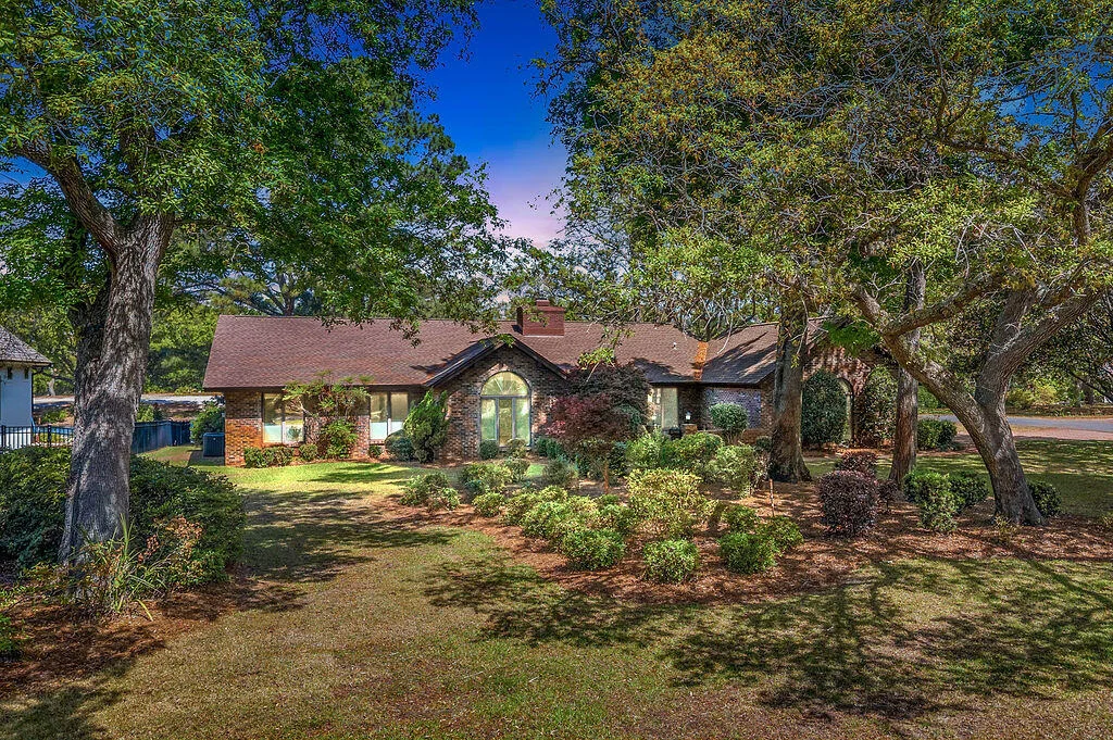 Photo of 100 Sunset Cove