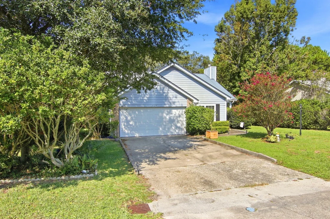 Photo of 2129 Bellmeade Circle