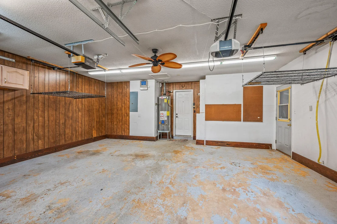 Photo of 3 NE Windsor Lane