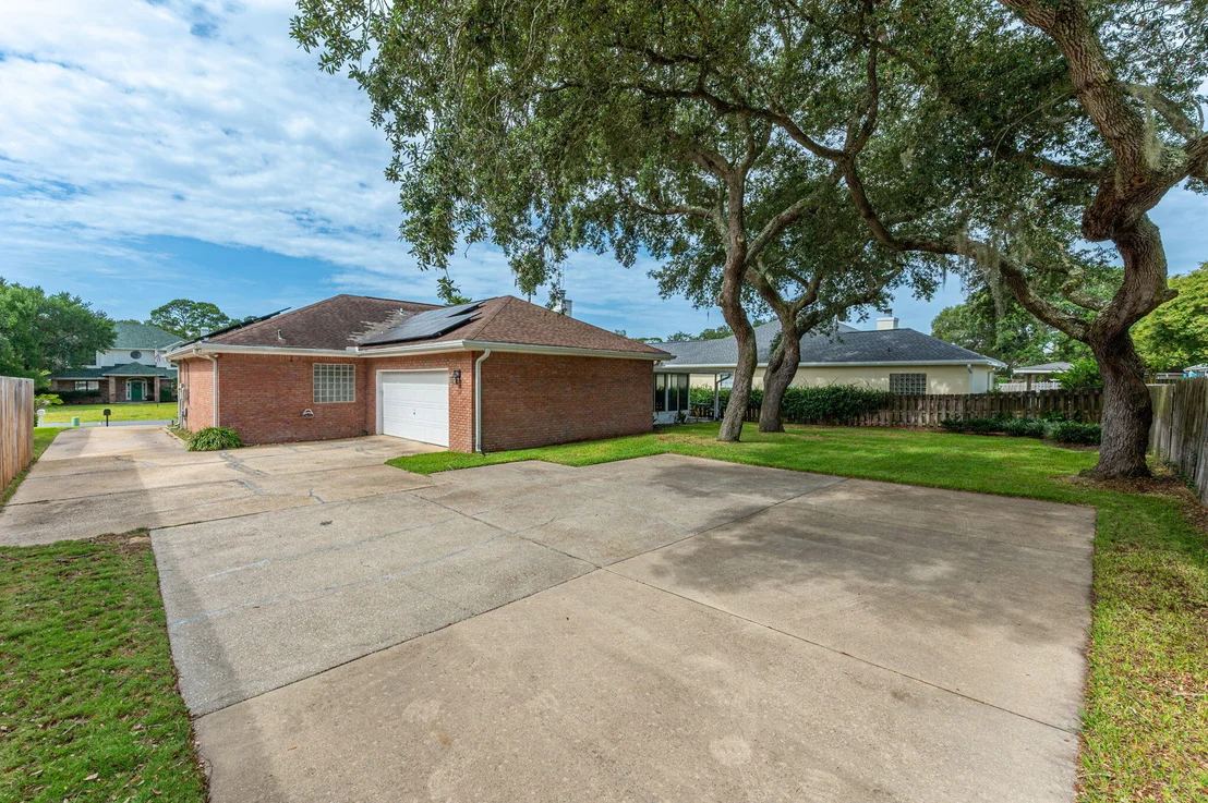 Photo of 2845 Jack Nicklaus Way