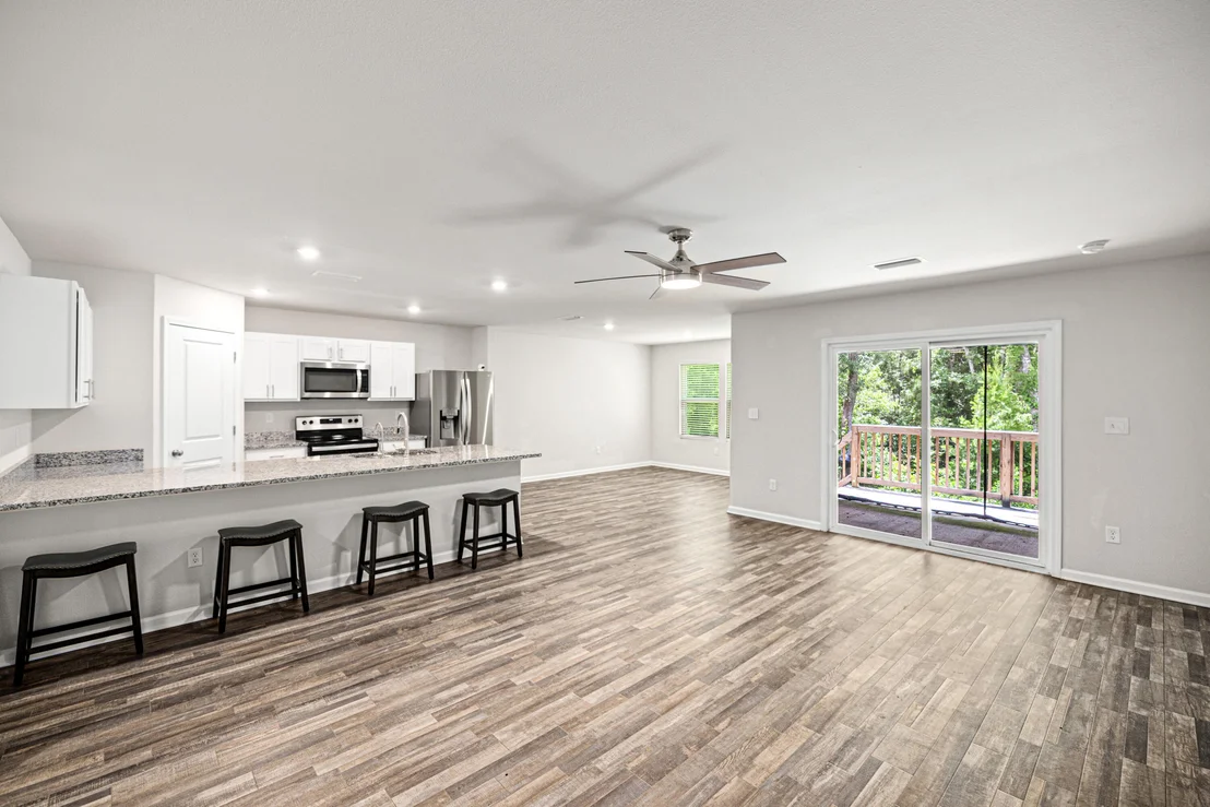 Photo of 460 Riverwalk Circle