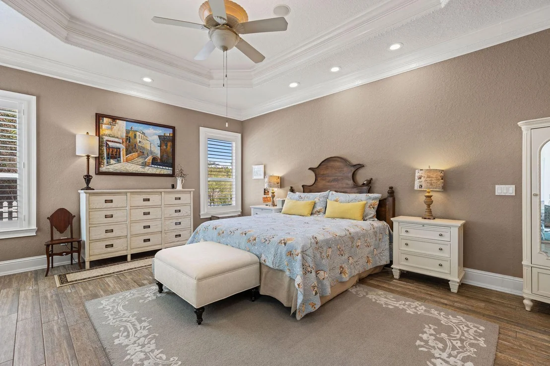 Photo of 70 Siesta Bluff