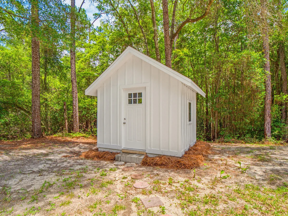 Photo of 375 Ridge Lake Road