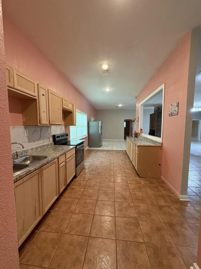 Photo of 656 Sloan Circle