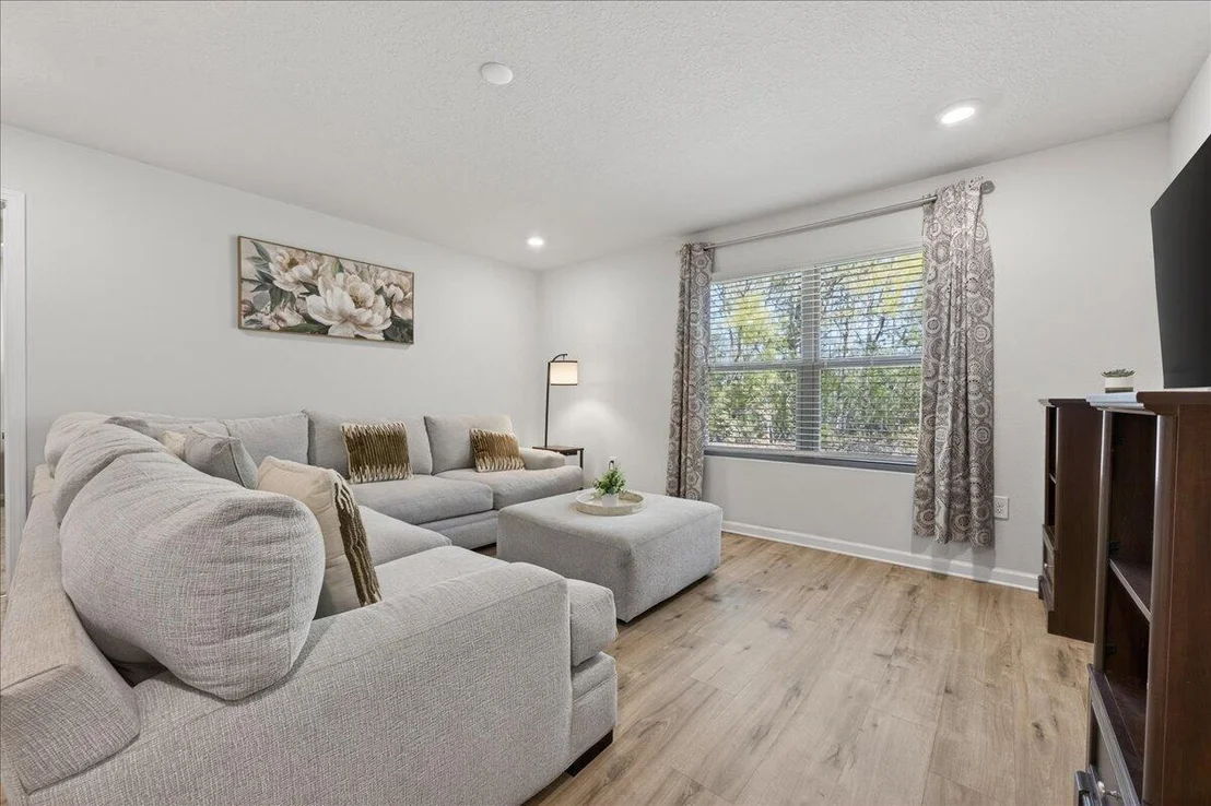 Photo of 6320 Burrow Lane