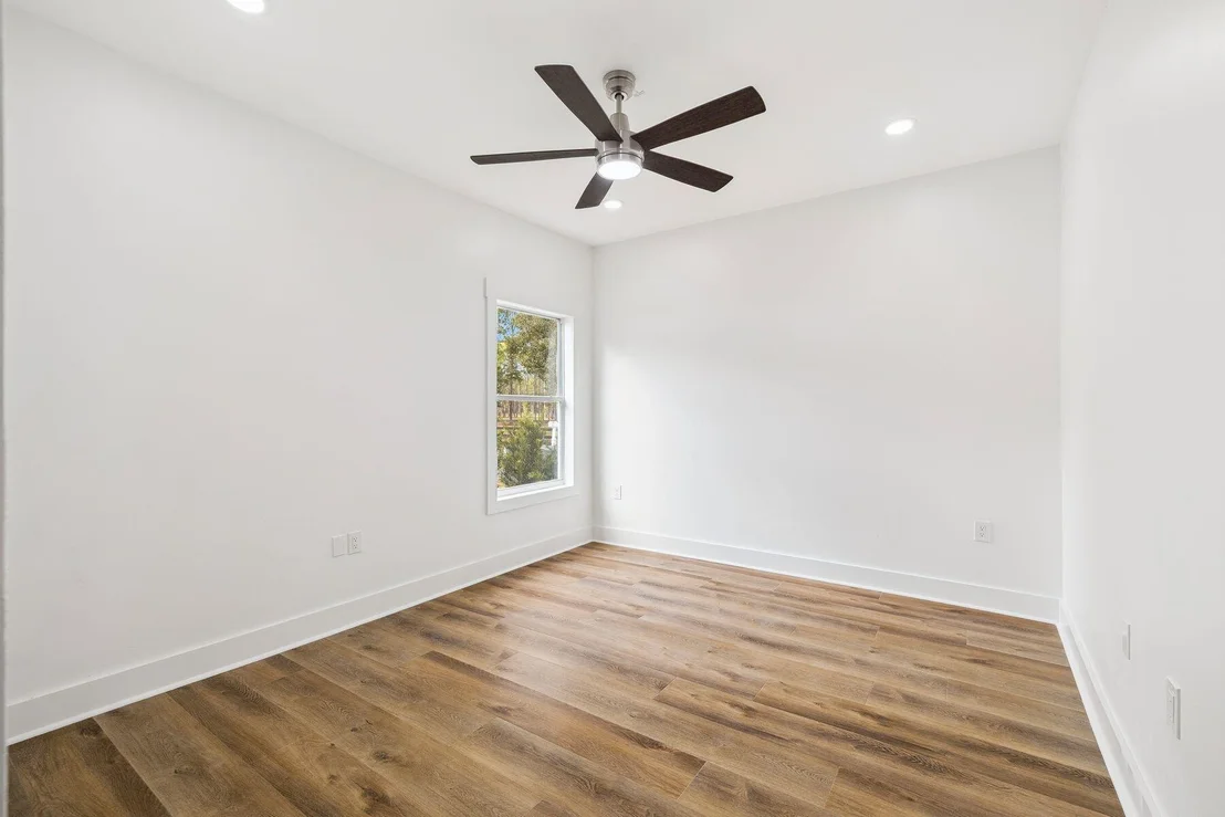 Photo of 48 Pine Tree Way