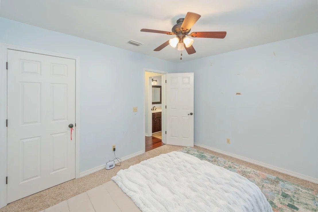 Photo of 1395 Windward Lane