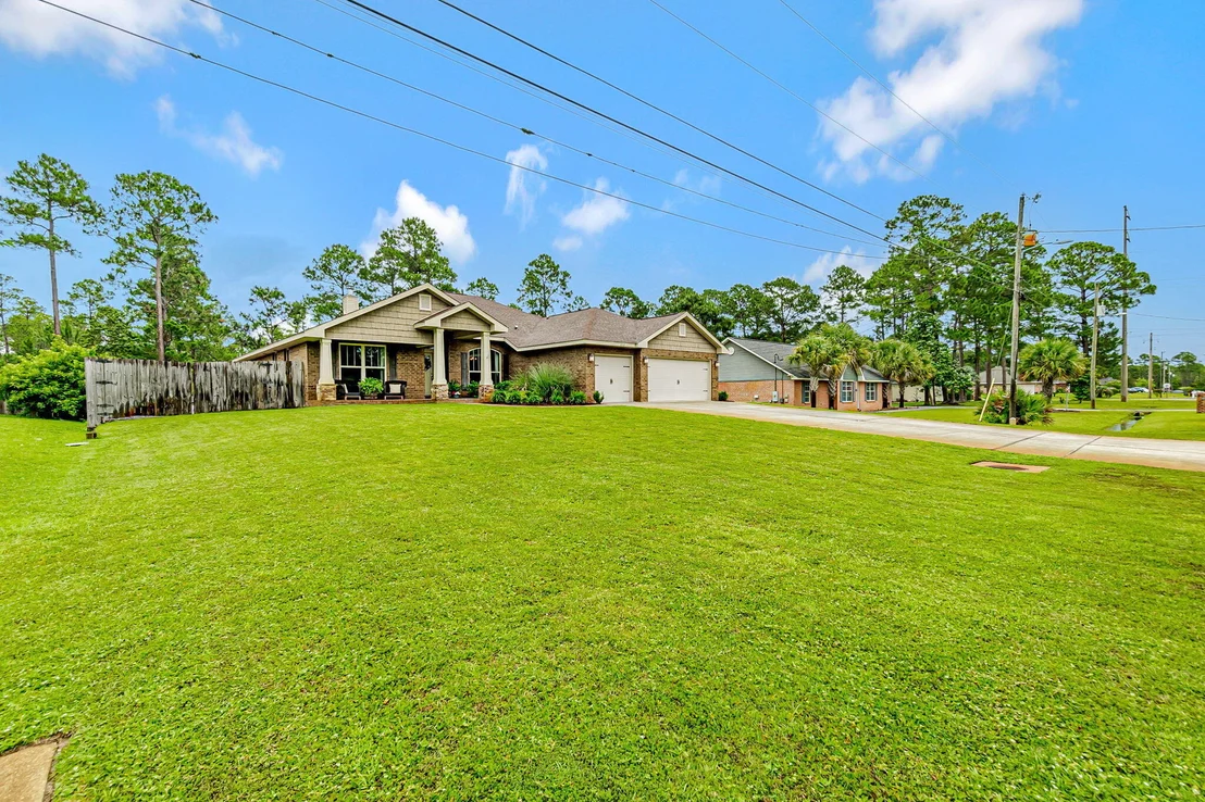 Photo of 6562 Longview Street