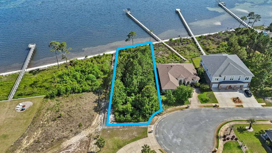 Photo of 7475 Soundshore Drive