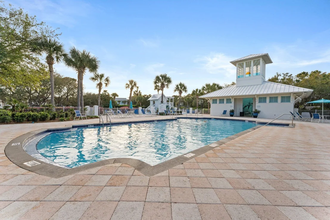 Photo of 323 Beachside Drive