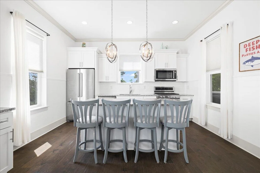 Photo of 275 Gulfview Circle