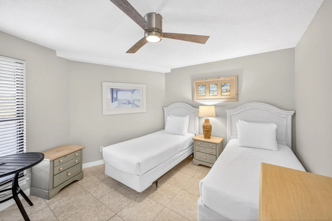 Photo of Unit 4033 at 4033 Beachside One Drive