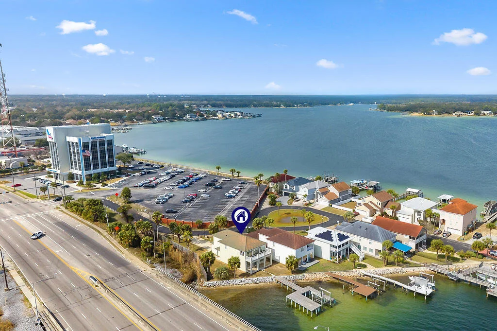 Photo of 901 Lighthouse Road