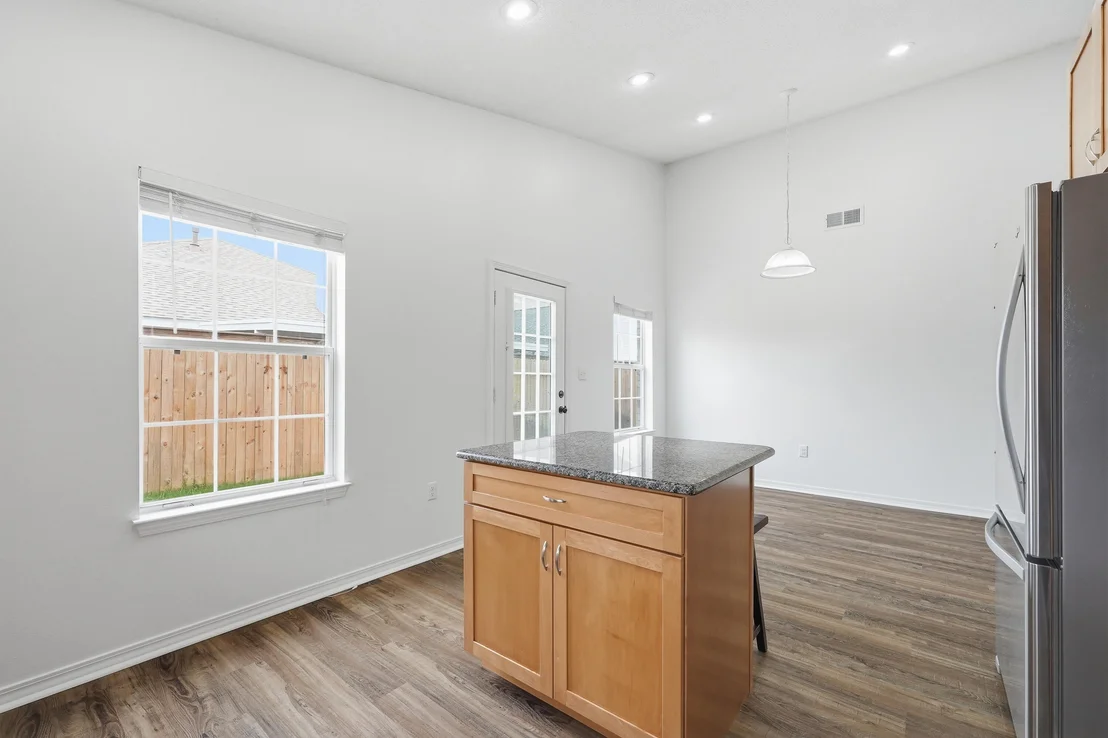 Photo of 4643 Sunsail Circle