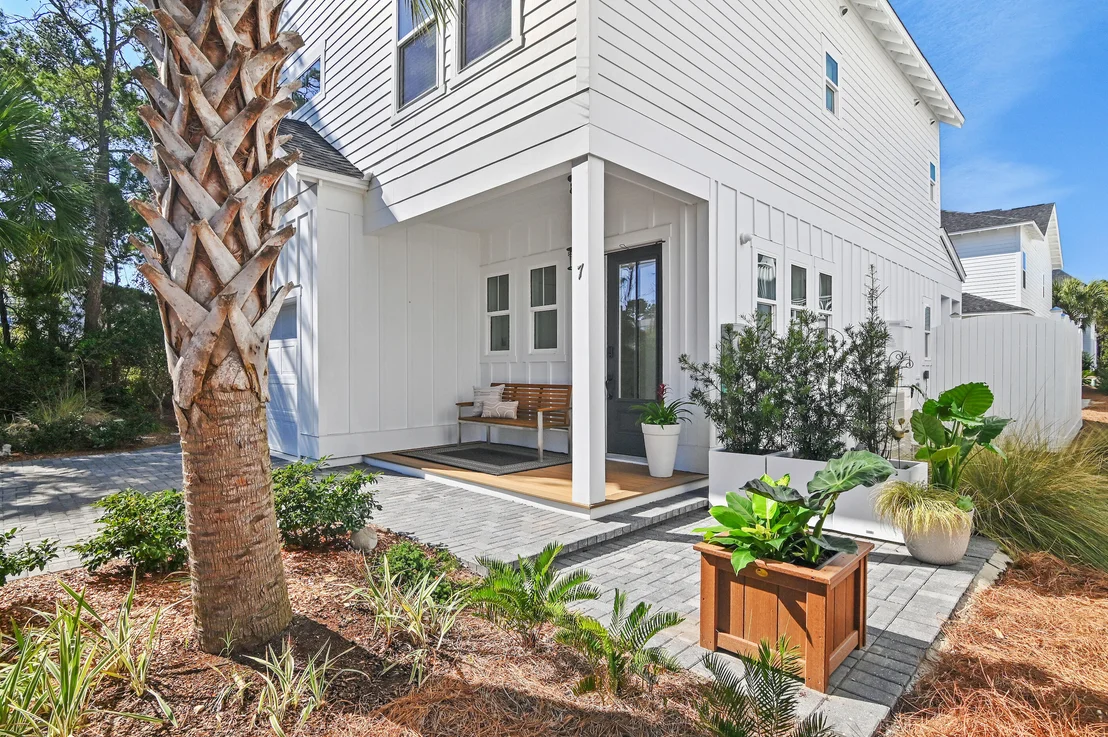 Photo of 7 Valdare Lane