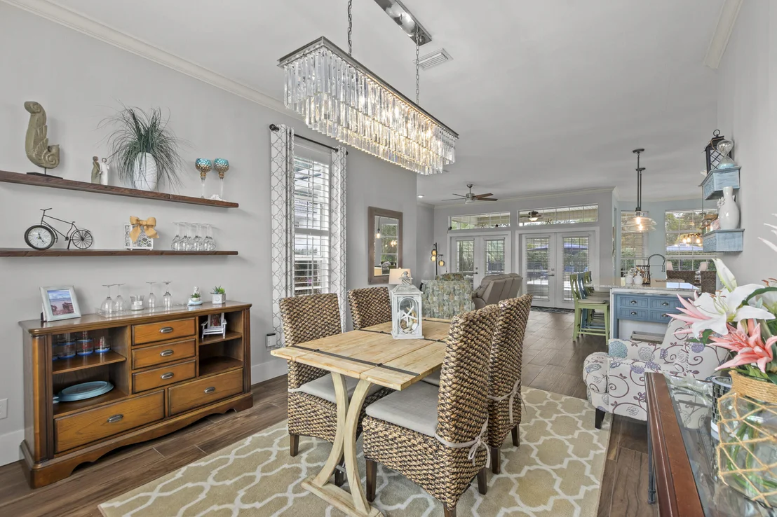 Photo of 943 Emerald Bay Drive