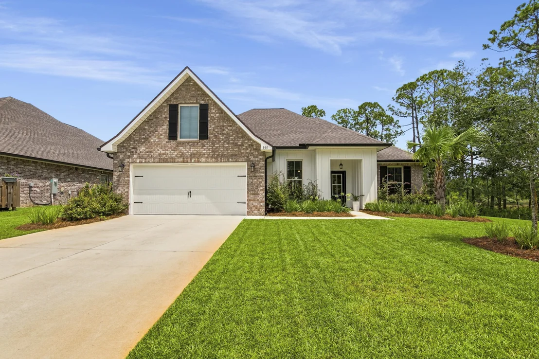 Photo of 395 Constellation Avenue