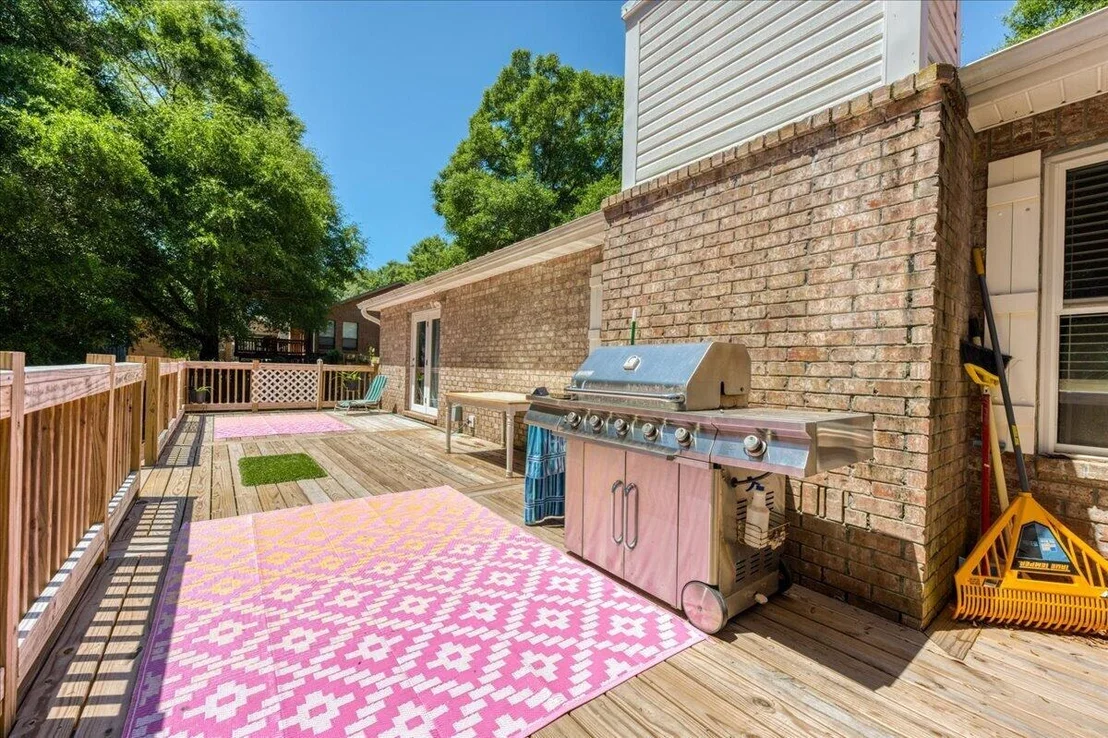 Photo of 210 Shell Drive
