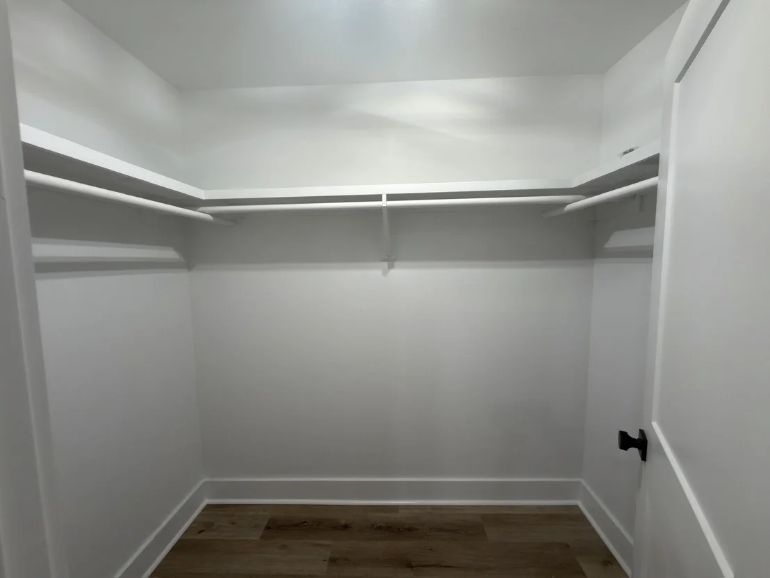 Photo of 3172 Maple Street