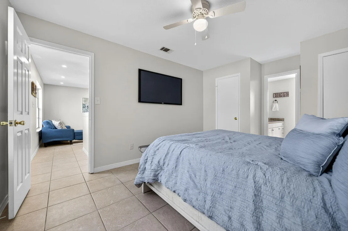 Photo of 150 Beach Drive