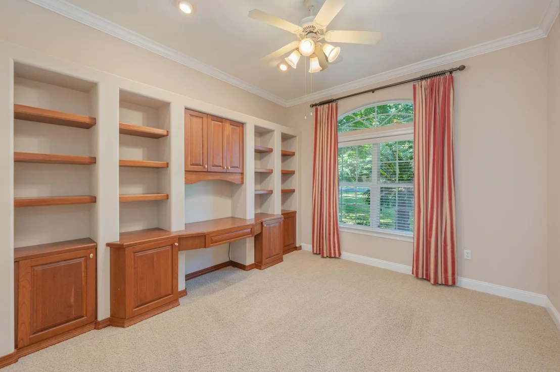 Photo of 5833 Hunting Meadows Drive