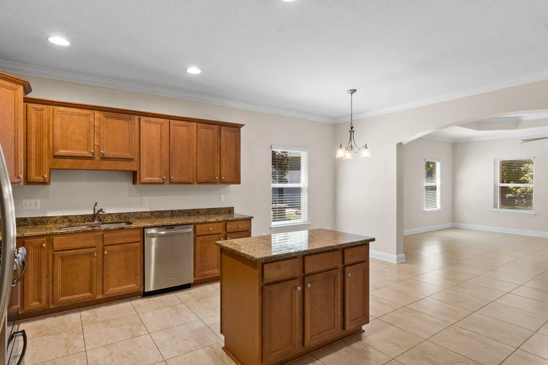Photo of 233 Whitman Way