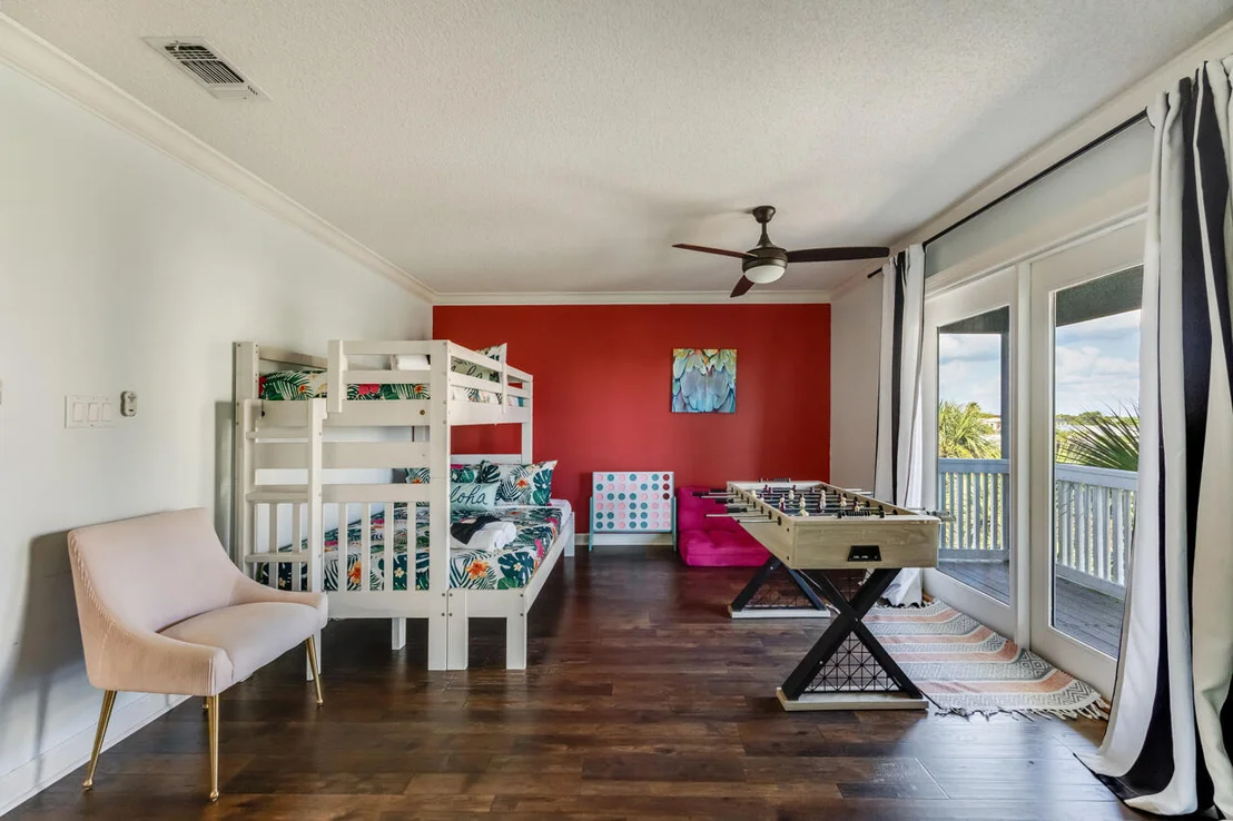 Photo of 48 Terra Cotta Way