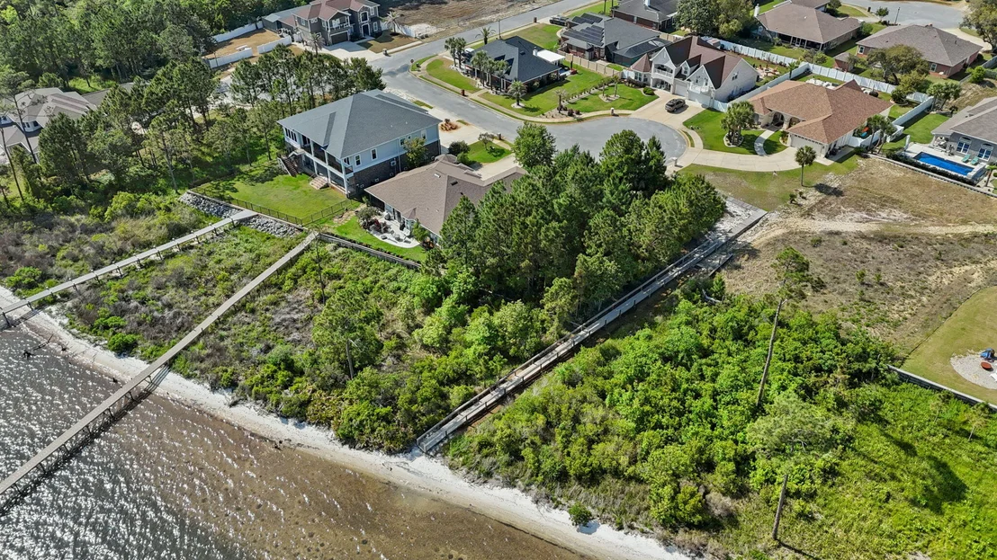 Photo of 7475 Soundshore Drive