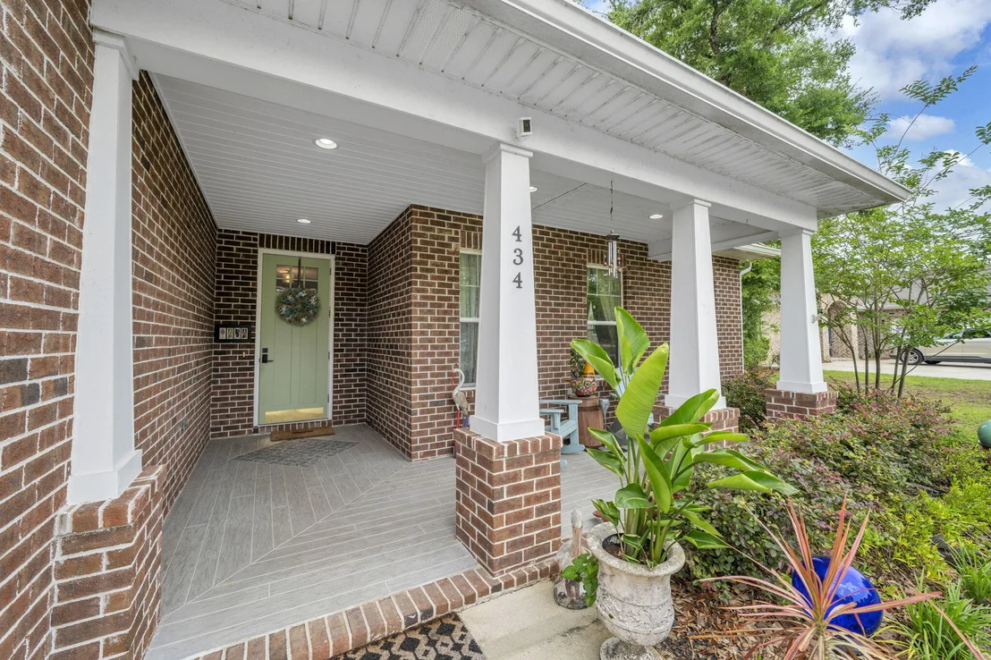 Photo of 434 Mango Lane