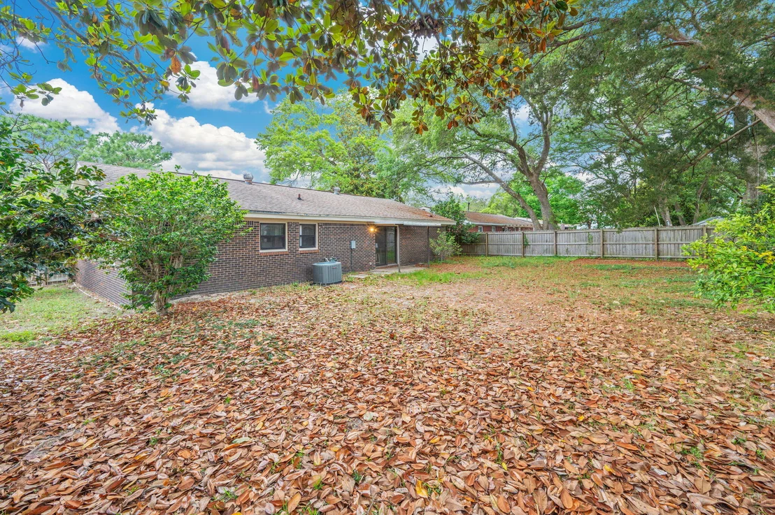 Photo of 1005 Julia Avenue