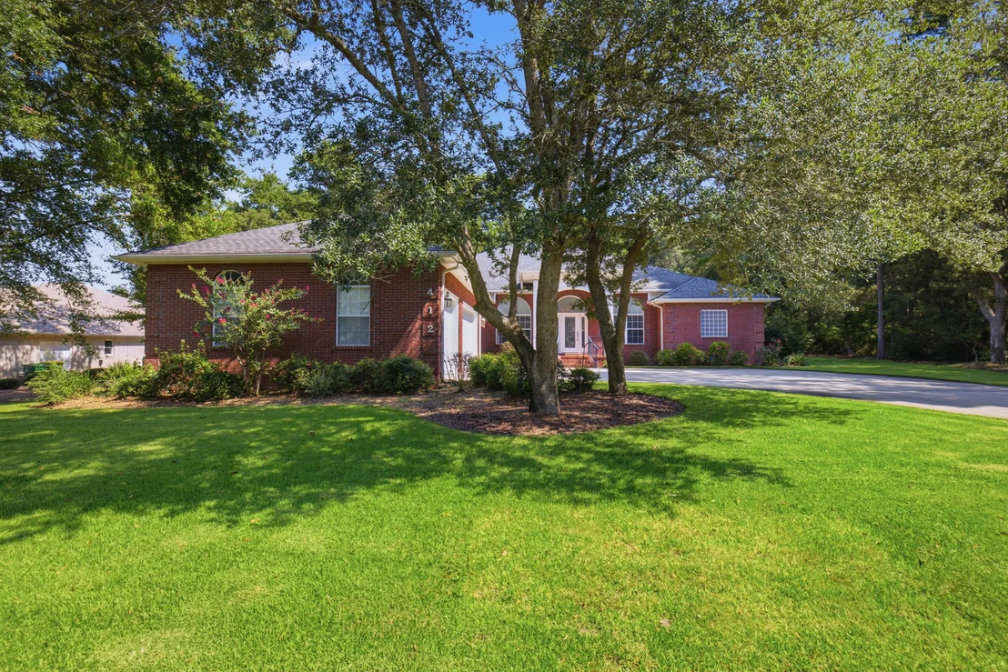 Photo of 412 Ruckel Drive