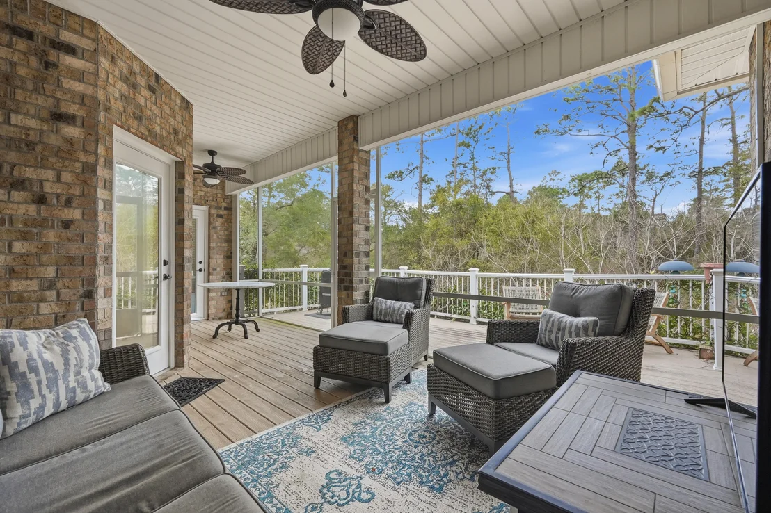 Photo of 4078 Bond Circle