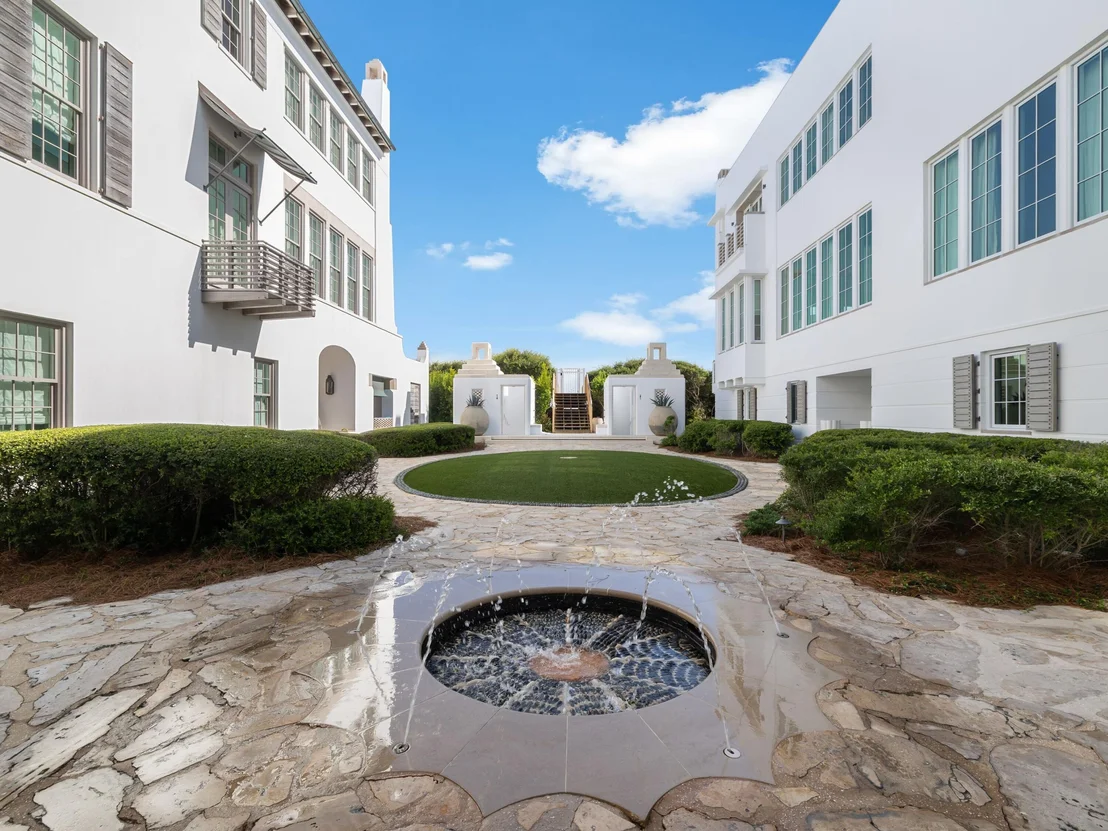 Photo of 13 La Garza Ct