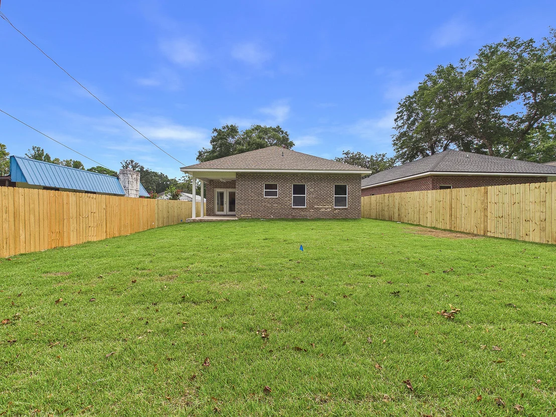 Photo of 1496 Pine Street