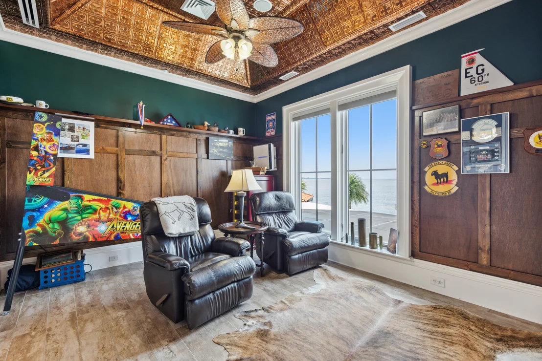 Photo of 4300 Breakwater Drive