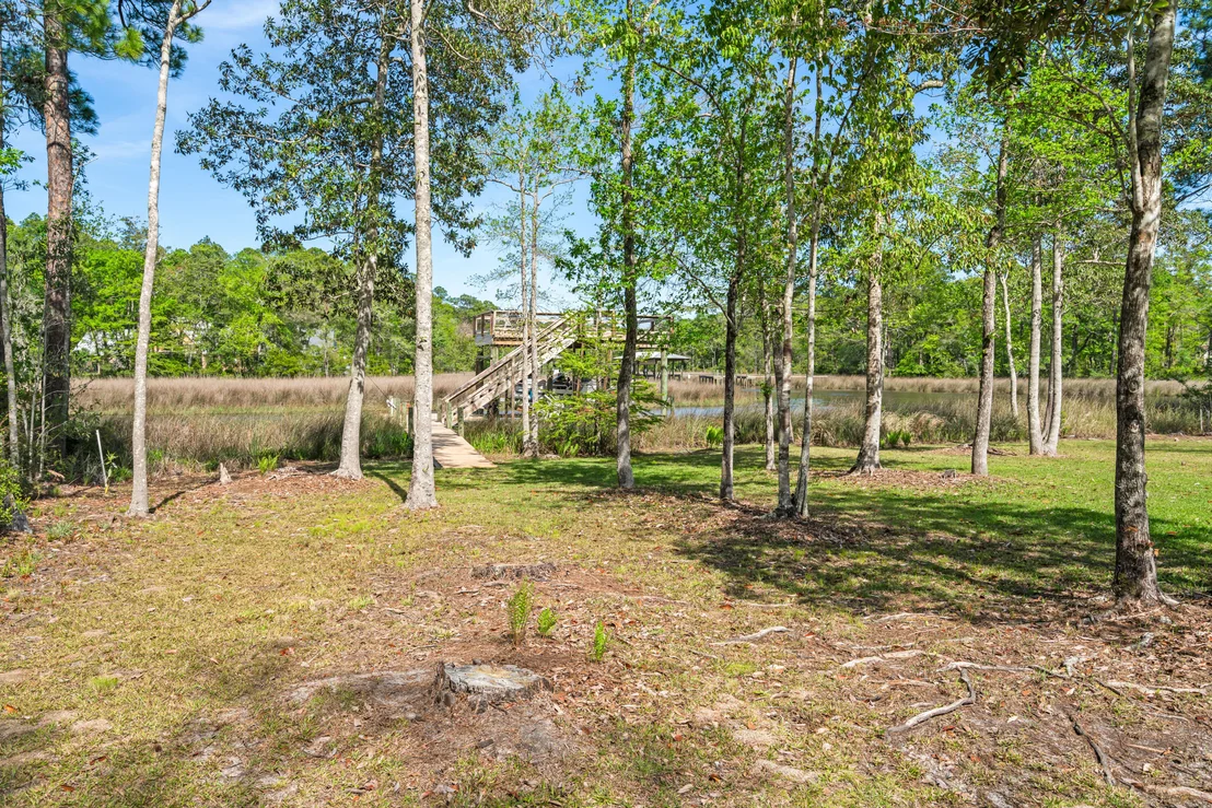 Photo of 528 Bay Grove Road
